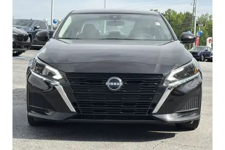 $18300 : Nissan Altima 2023 2.5 S 4dr image 2