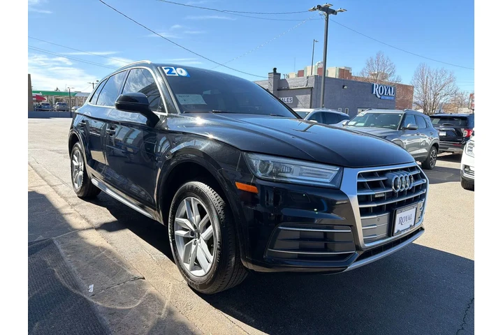 $17995 : 2020 Q5 Premium 45 TFSI quatt image 2
