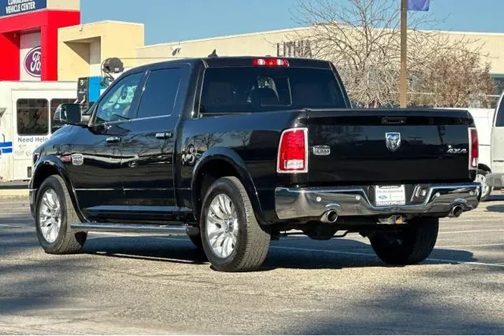$23922 : Ram 1500 2017 4x4 Laramie Li image 6