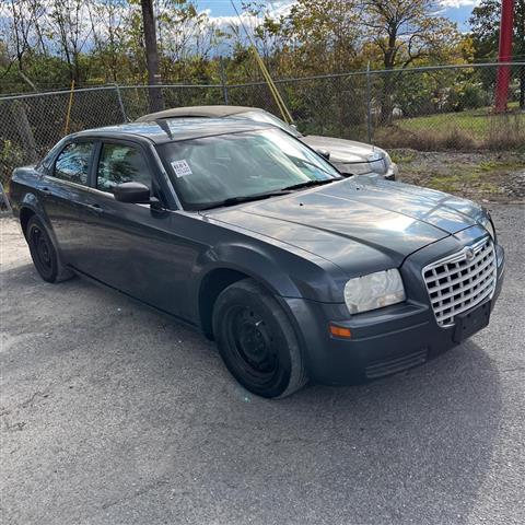 $8000 : 2008 CHRYSLER 300 image 5