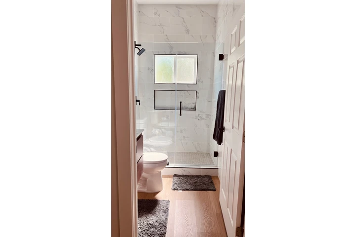 $1300 : Habitación nueva e independie image 9