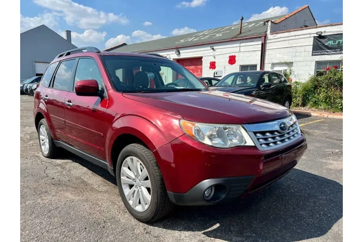 $10300 : 2012 Forester 2.5X Limited image 4