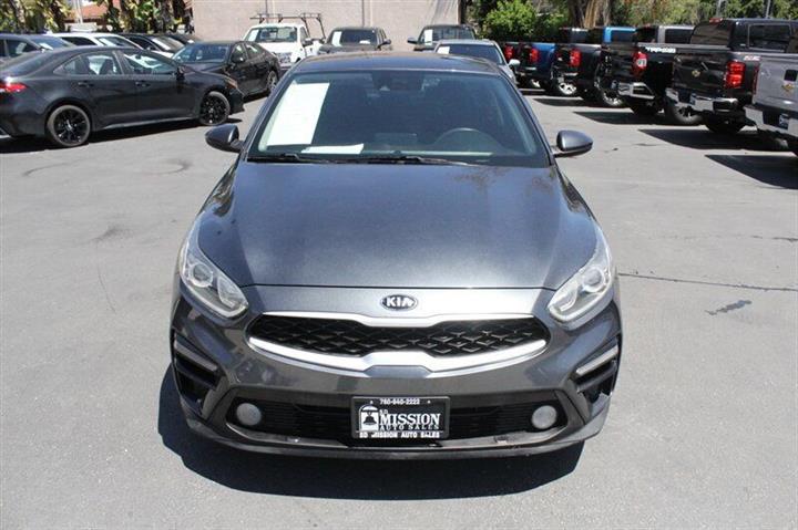 $15996 : 2019 Forte image 2