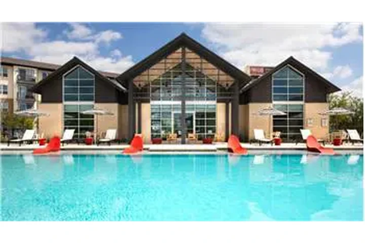 $1661 : Rental property with 1 bedro image 1