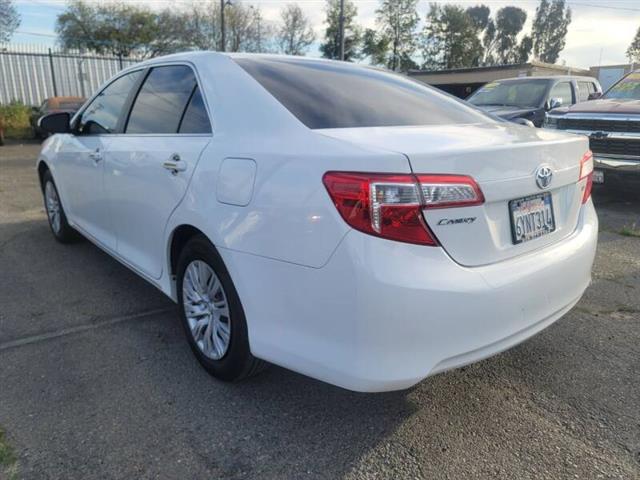 $9999 : 2012 Camry LE image 5