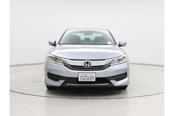 $16998 : Honda Accord 2016 LX 4dr Sed image 5