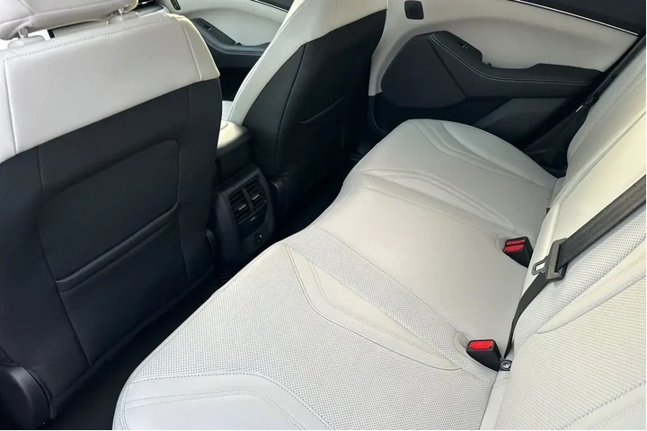 $25500 : Ford Mustang Mach-E 2023 Pre image 7