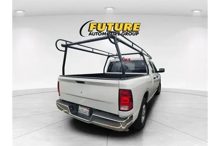 $17888 : Ram 1500 Classic 2021 4x2 Tr image 3