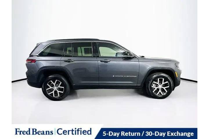 $39892 : Jeep Grand Cherokee 2024 4x4 image 9