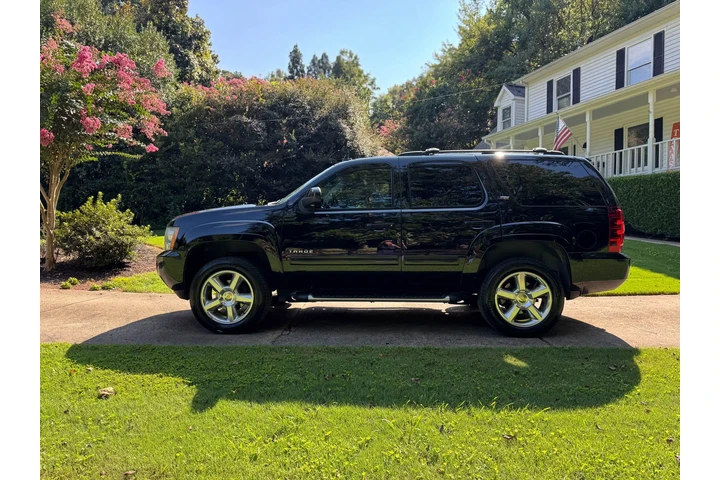 $7000 : 2013 Tahoe LT Z71 4x4 image 1