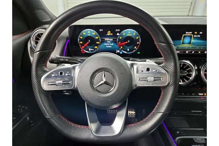 $33998 : Mercedes-Benz GLB 2023 AWD G image 10