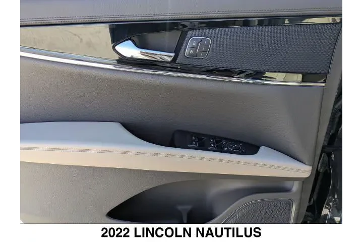 $29777 : Lincoln Nautilus 2022 AWD St image 10
