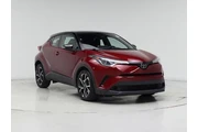 Toyota C-HR 2019 XLE 4dr Cro en Hialeah