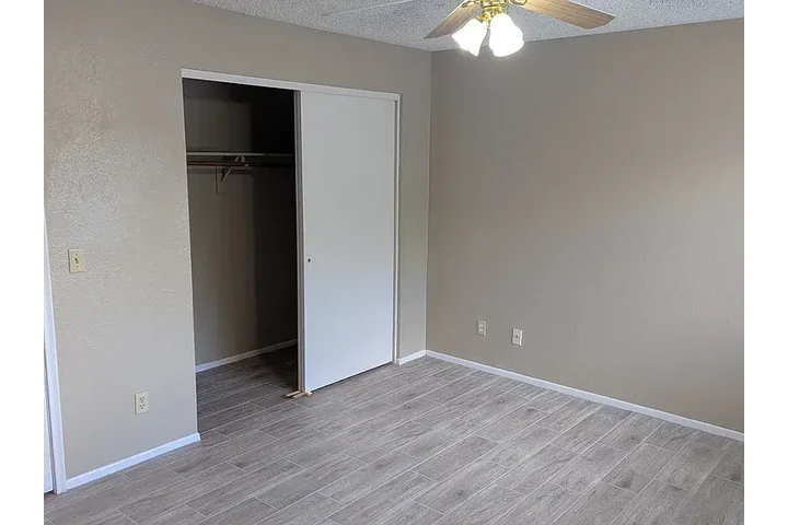 $1700 : Welcome to your future home! image 3