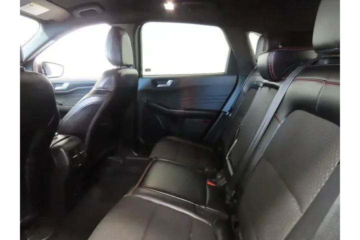 $22195 : Ford Escape 2024 ST-Line 4dr image 4