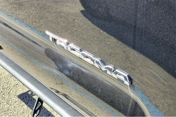 $33991 : Toyota Tacoma 2023 4x2 TRD O image 5