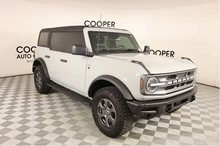 $32989 : Ford Bronco 2022 4x4 Base 4d image 1