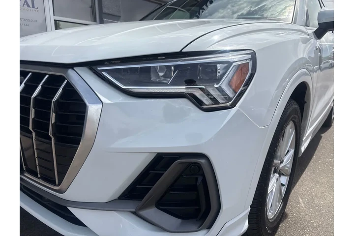 $27995 : 2022 Q3 Premium Plus 45 TFSI image 5