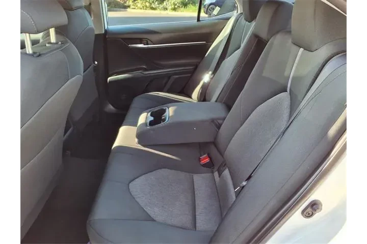 $22304 : Toyota Camry 2024 LE 4dr Sed image 9