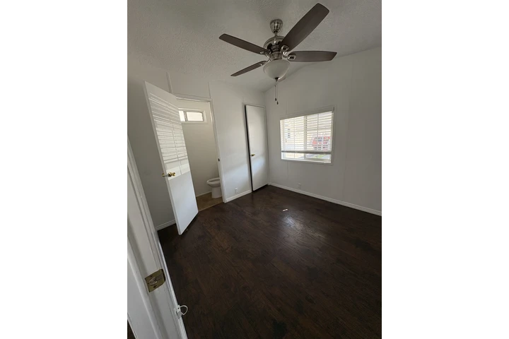 $2300 : Mobil Home-Gardena image 6