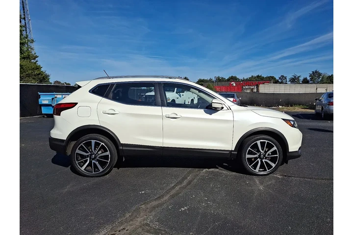 $12800 : 2017 Rogue Sport S AWD image 7