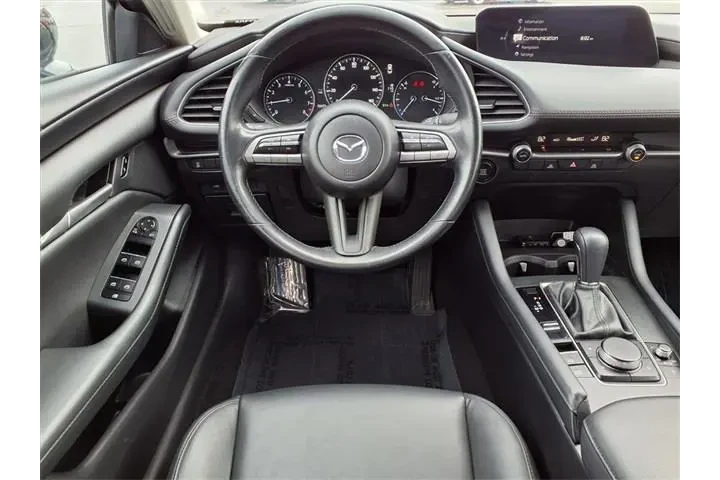 $18250 : Mazda Mazda3 Sedan 2023 2.5 image 3