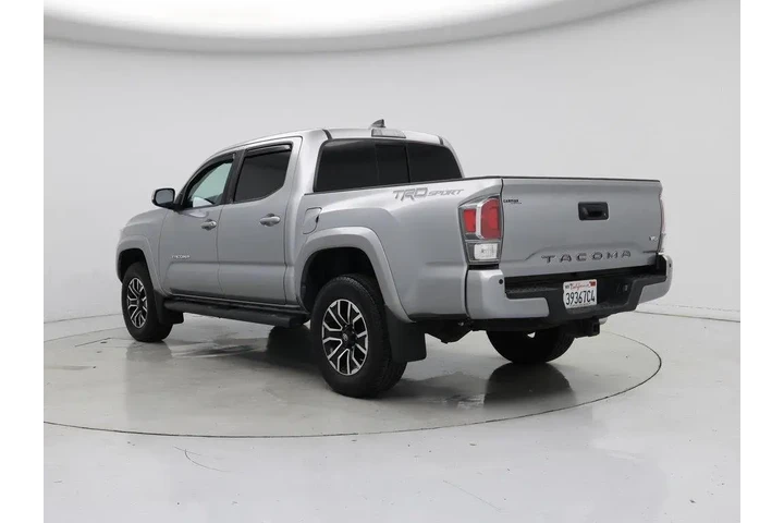 $30998 : Toyota Tacoma 2021 4x2 TRD S image 2