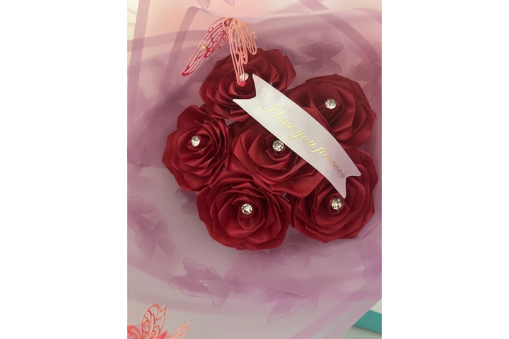 $5 : Venta de ramos de rosas eterna image 2