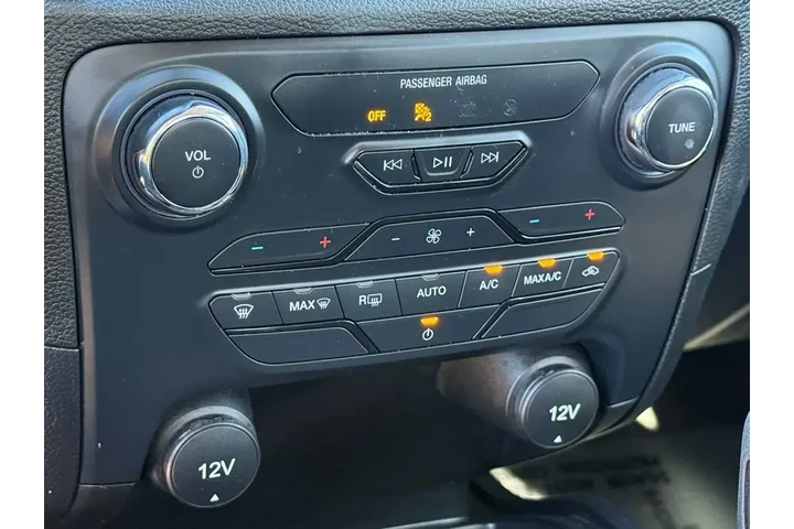 $33489 : Ford Ranger 2023 4x4 XLT 4dr image 10