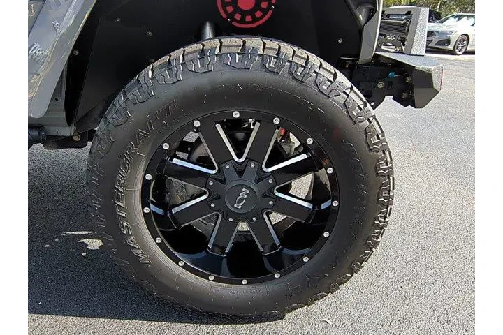 $25800 : Jeep Wrangler Unlimited 2018 image 10