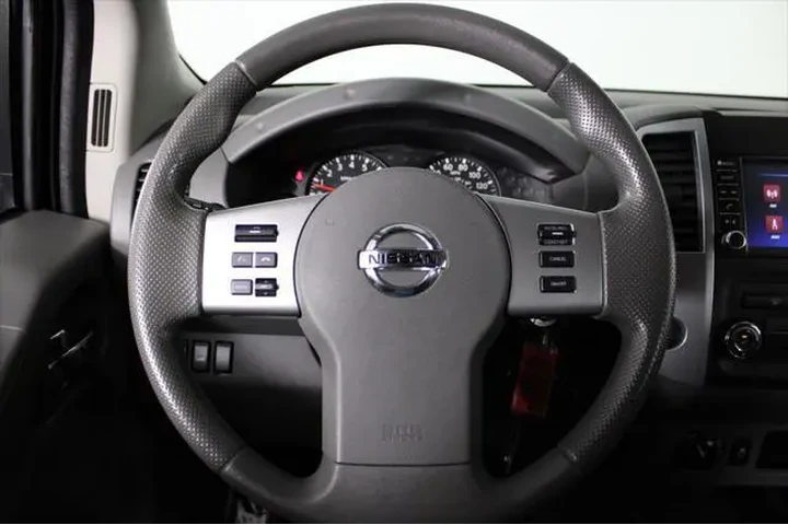 $20186 : Nissan Frontier 2019 4x4 SV image 8