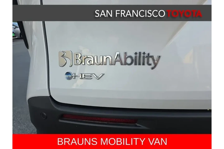 $89888 : 2026 Sienna XLE 8 Passenger image 5