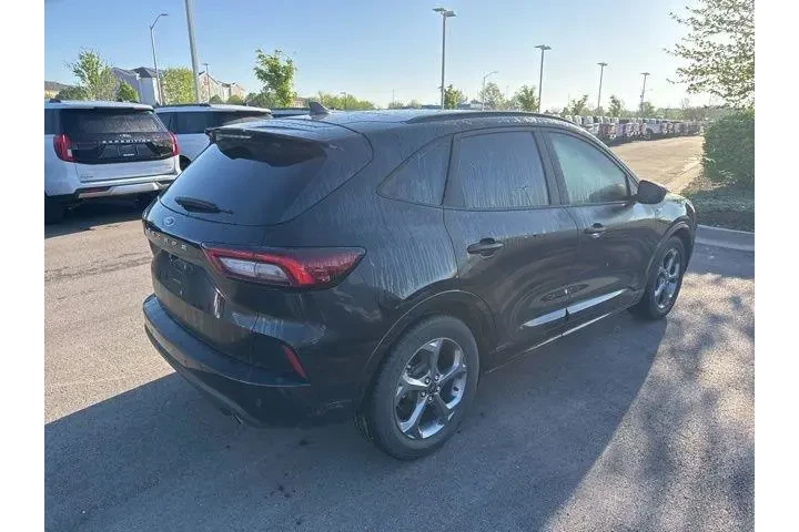 $22000 : Ford Escape 2023 ST-Line 4dr image 6