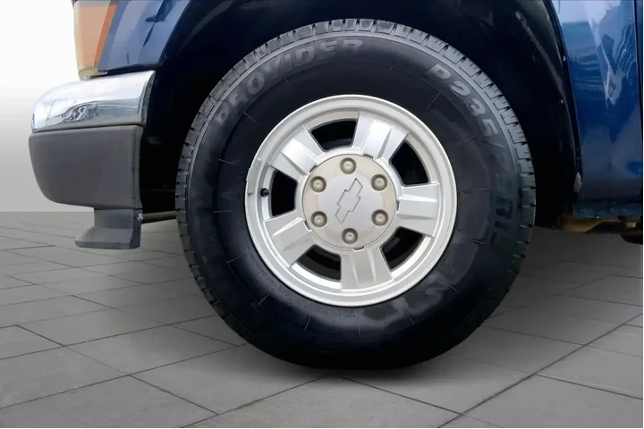 $6925 : Chevrolet Colorado 2004 4dr image 9