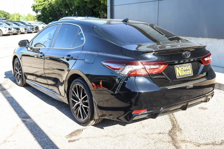$28887 : 2024 Camry SE Auto AWD image 6
