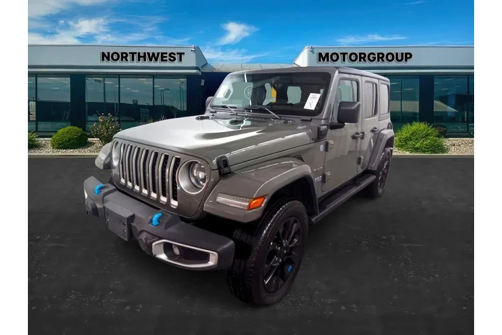 $31496 : Jeep Wrangler 2023 4x4 Sahar image 2