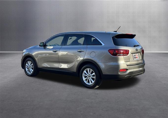 $16543 : 2019 Sorento LX image 5