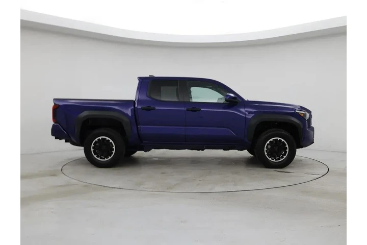 $37998 : Toyota Tacoma 2024 4x4 TRD S image 7
