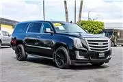 2017 Cadillac Escalade ESV thumbnail