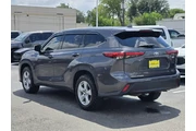 $23497 : Toyota Highlander 2021 L 4dr thumbnail