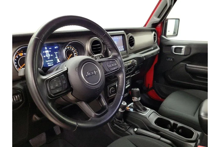 $28998 : Jeep Wrangler Unlimited 2021 image 9