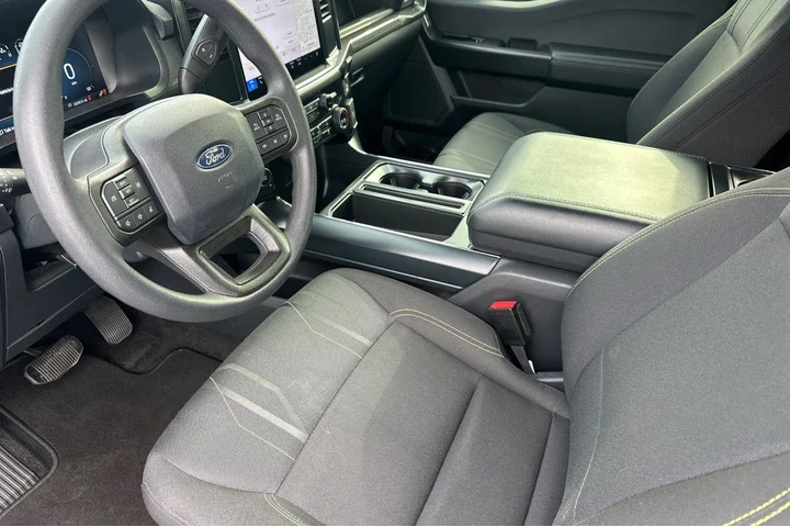 $39994 : Ford F-150 2024 4x4 STX 4dr image 6