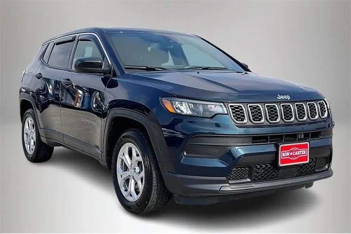 $28090 : Jeep Compass 2024 4x4 Sport image 1