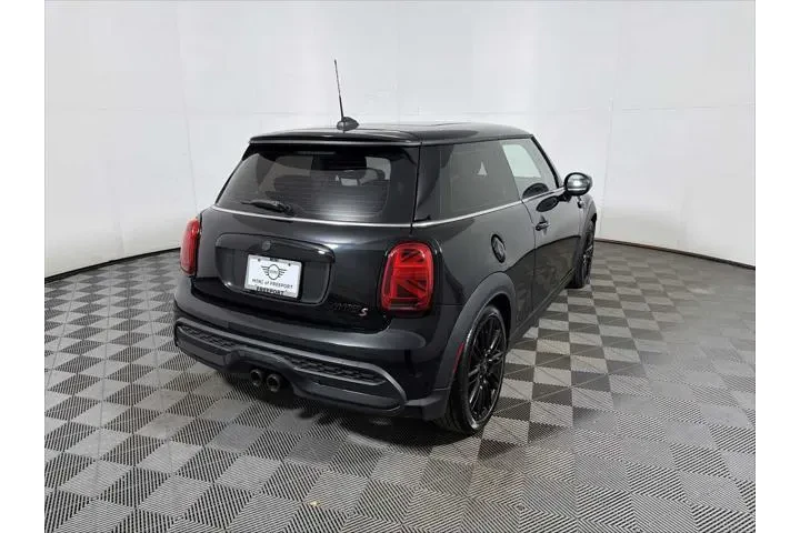 $27493 : MINI Hardtop 2 Door 2024 Coo image 6