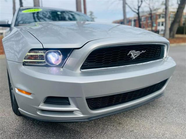 $13700 : 2014 FORD MUSTANG image 8