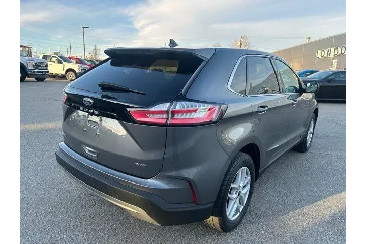 $27995 : Ford Edge 2023 AWD SEL 4dr C image 4