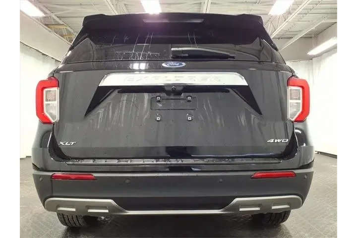 $33988 : Ford Explorer 2023 AWD XLT 4 image 6
