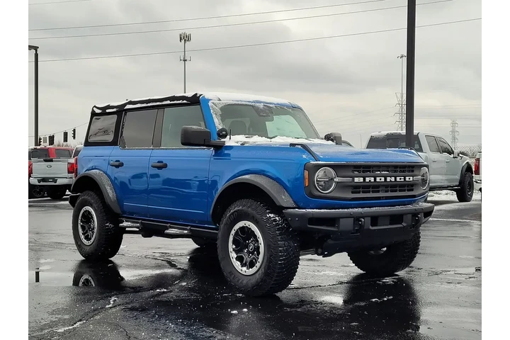 $37989 : Ford Bronco 2022 4x4 Base Ad image 1