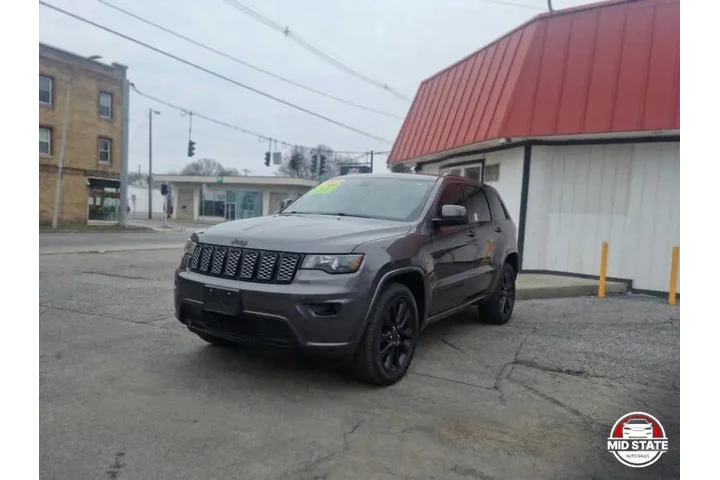 $15995 : 2018 Grand Cherokee Altitude image 1