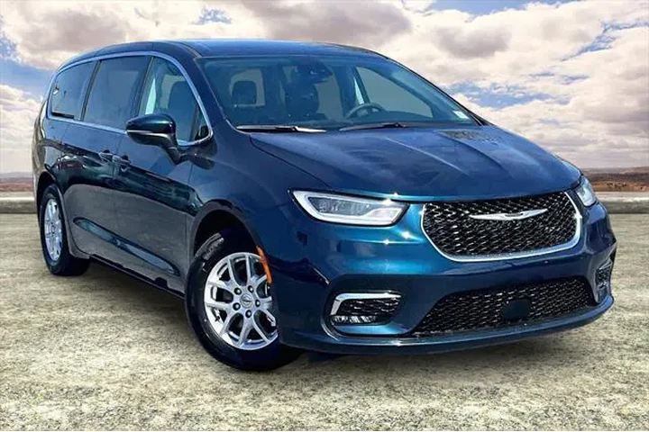 $23991 : Chrysler Pacifica 2023 Touri image 1